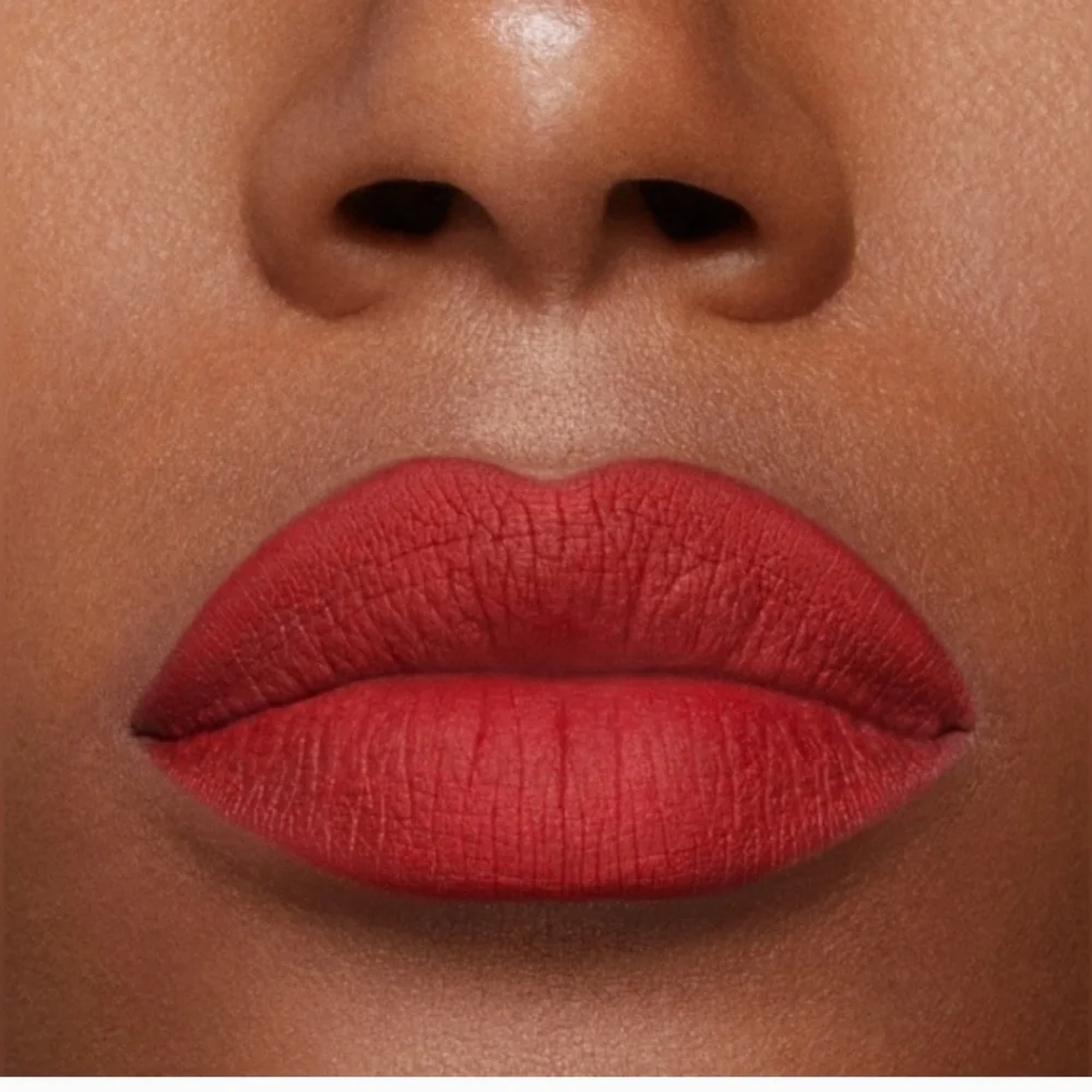 🌺 Stila Blow A Kiss Stay All Day Matte Lipstick Lip Color Transfer Proof